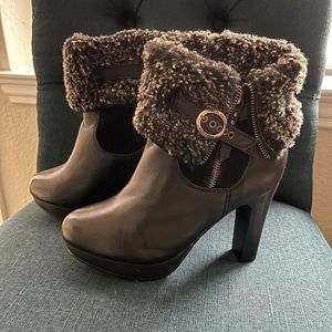 UGG high heel boots with faux fur, size 6/7, black leather